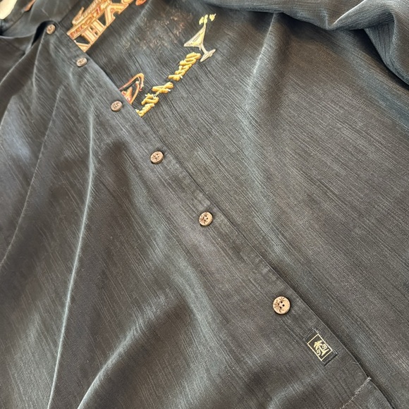 Men’s Tommy Bahama With A Twist Martini Hawaiian Tiki Shirt 100% Silk Size XL - Picture 12 of 12